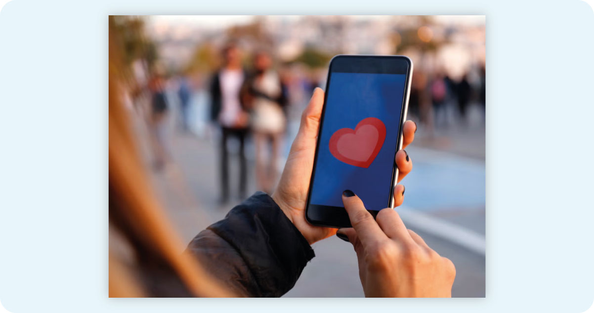 What-Are-The-Benefits-Of-Hiring-Dating-Mobile-App-Data